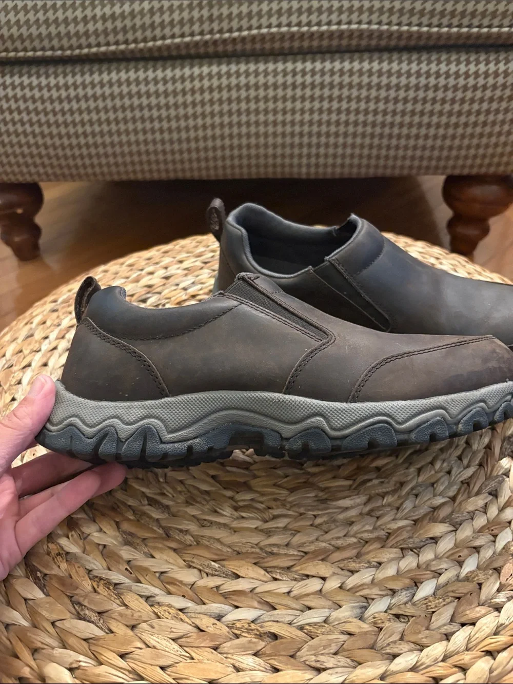 Duluth Trading Co Brown Leather Slip-On Chukka Boots
